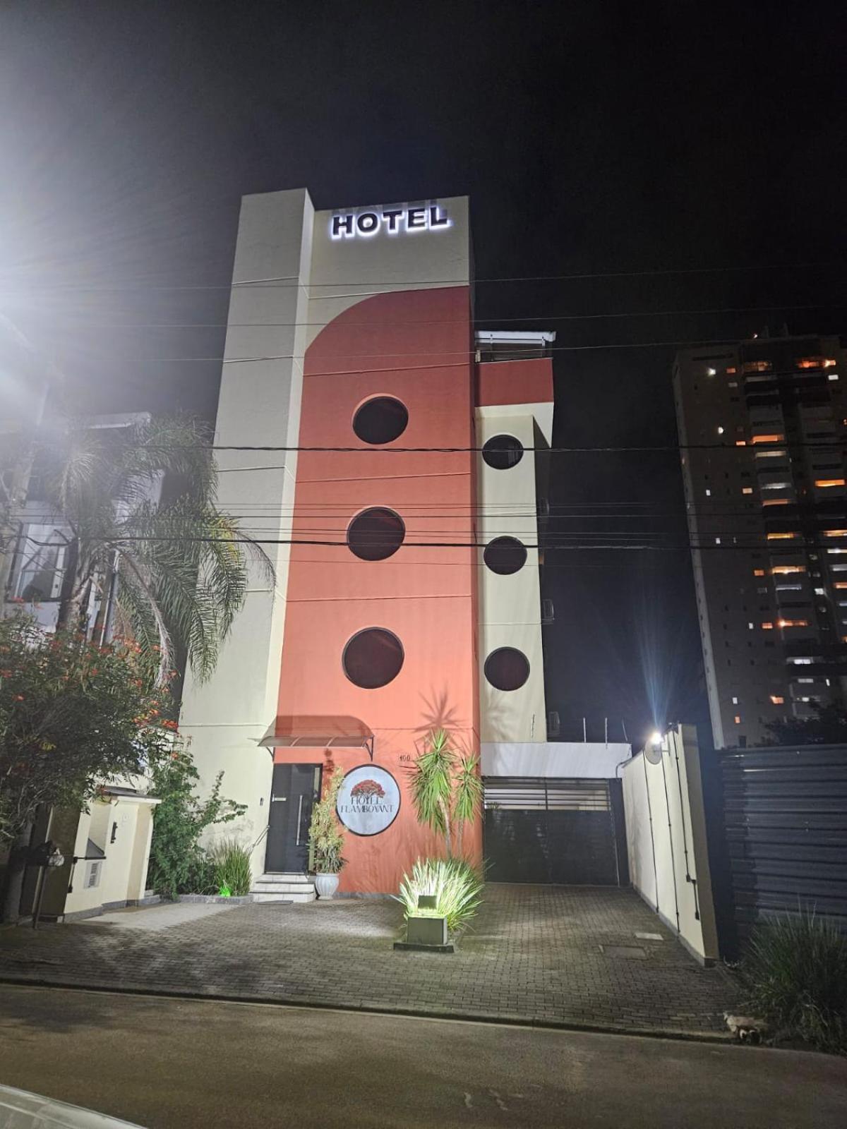 Hotel Flamboyant Taubaté מראה חיצוני תמונה